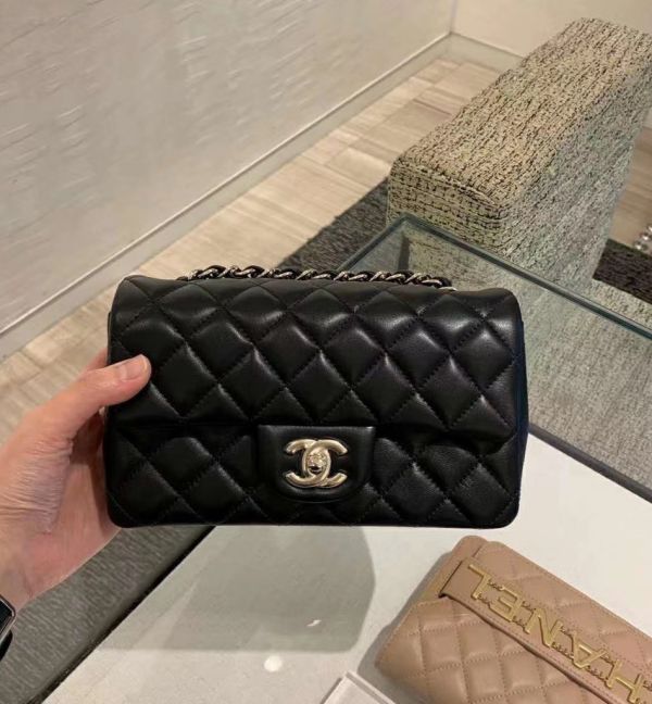 CHANEL MINI CF20 黑金 buywithada,france,全球代購,歐洲,exquisite,quality goods,posh,fancy,luxurious
