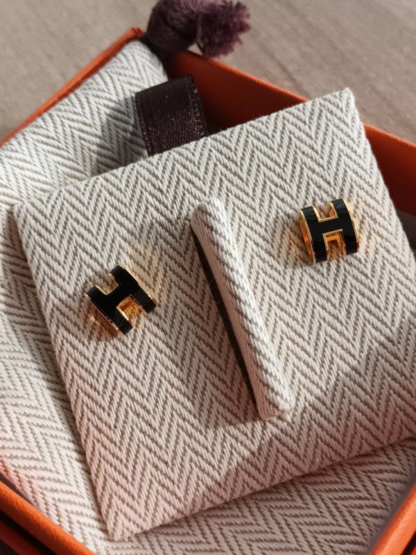 HERMES POP H MINI 黑金 耳環 buywithada,france,全球代購,歐洲,exquisite,quality goods,posh,fancy,luxurious