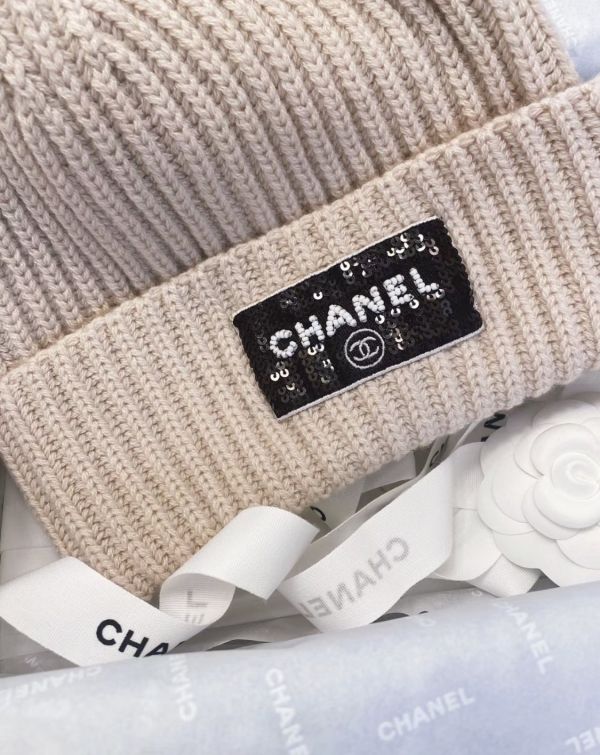 CHANEL 23K 最新款 亮片米色冷毛帽 buywithada,france,全球代購,歐洲,exquisite,quality goods,posh,fancy,luxurious