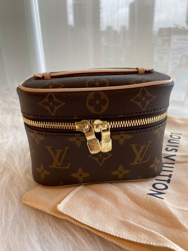 LV nice nano手提/化妝包 buywithada,france,全球代購,歐洲,exquisite,quality goods,posh,fancy,luxurious