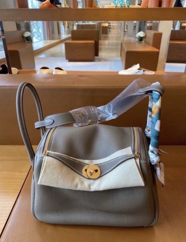 Hermes  lindy26 象灰金 buywithada,france,全球代購,歐洲,exquisite,quality goods,posh,fancy,luxurious