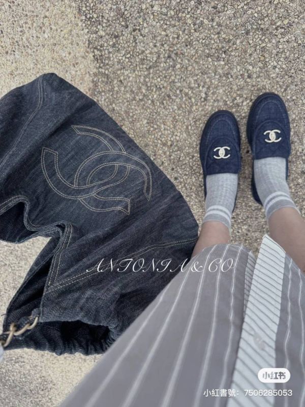CHANEL 24S 深丹寧牛仔翻蓋樂福鞋 SIZE 38.5 buywithada,france,全球代購,歐洲,exquisite,quality goods,posh,fancy,luxurious
