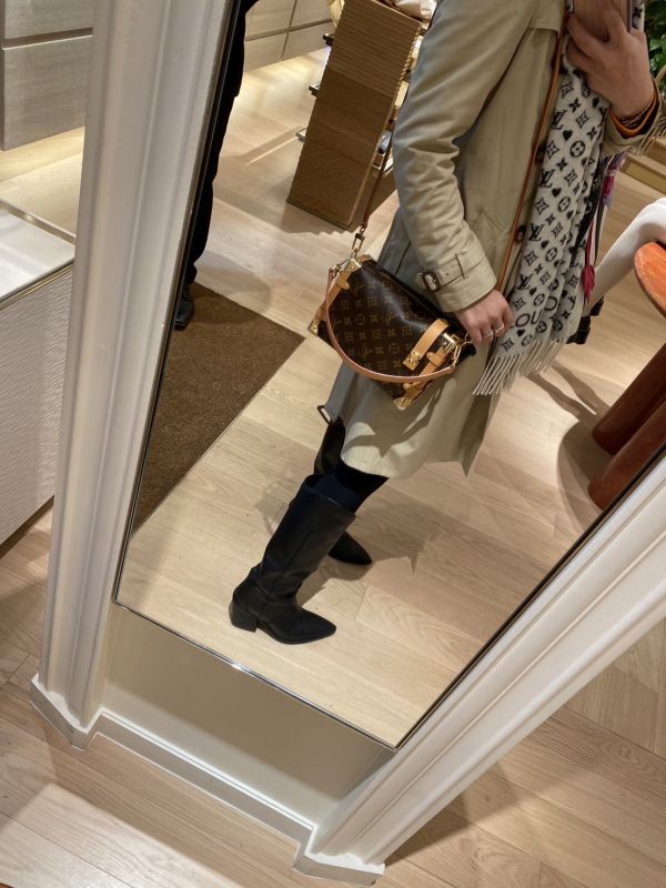 Lv 秀款 谷愛凌同款 SIDE TRUNK 盒包 buywithada,france,全球代購,歐洲,exquisite,quality goods,posh,fancy,luxurious
