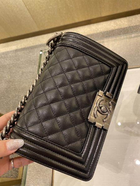 CHANEL BOY 小號 20 黑色銀釦 buywithada,france,全球代購,歐洲,exquisite,quality goods,posh,fancy,luxurious