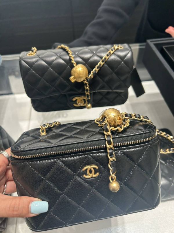 CHANEL 黑金球長盒子 buywithada,france,全球代購,歐洲,exquisite,quality goods,posh,fancy,luxurious