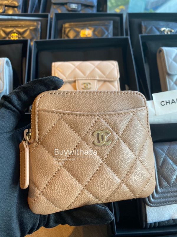 CHANEL 吐司/豆腐零錢包 奶茶荔枝金釦 buywithada,france,全球代購,歐洲,exquisite,quality goods,posh,fancy,luxurious