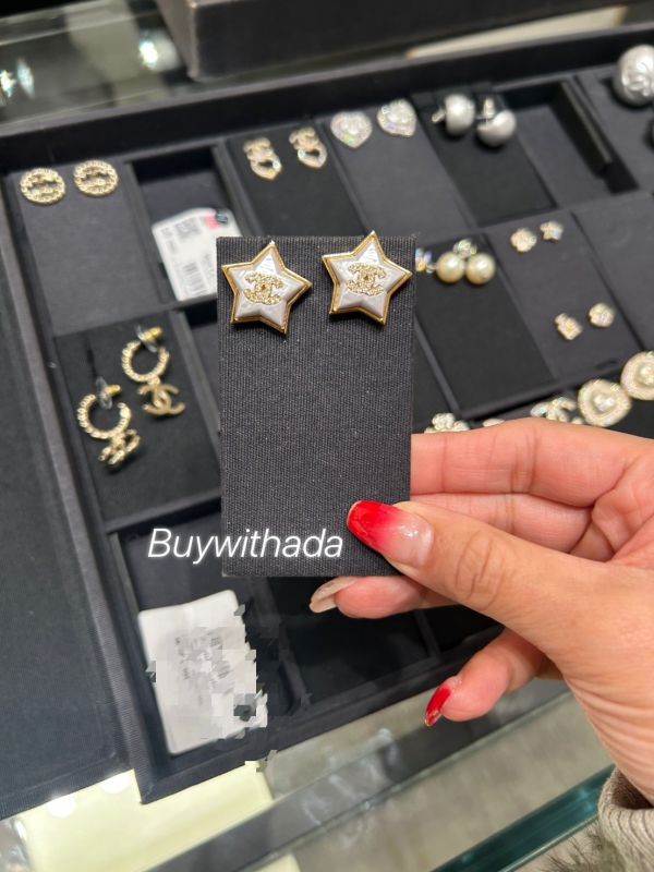 CHANEL 24C 超美 白金貝殼星星耳環/耳針 buywithada,france,全球代購,歐洲,exquisite,quality goods,posh,fancy,luxurious
