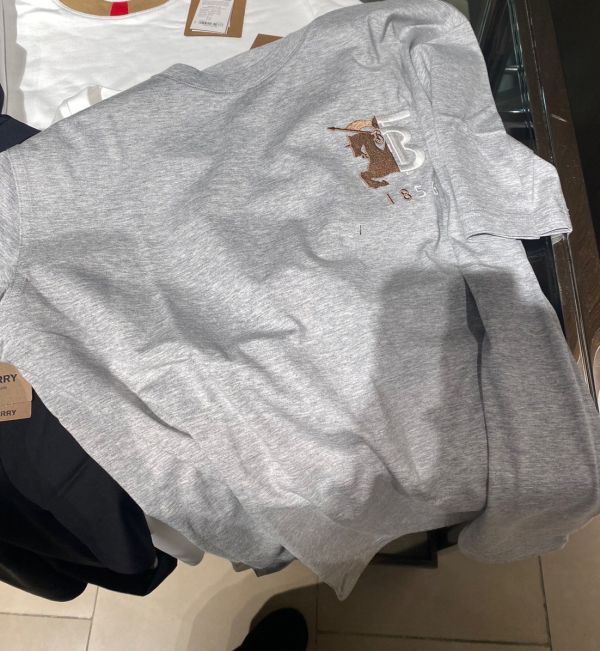 Burberry 男生戰馬短T 3色 s buywithada,france,全球代購,歐洲,exquisite,quality goods,posh,fancy,luxurious