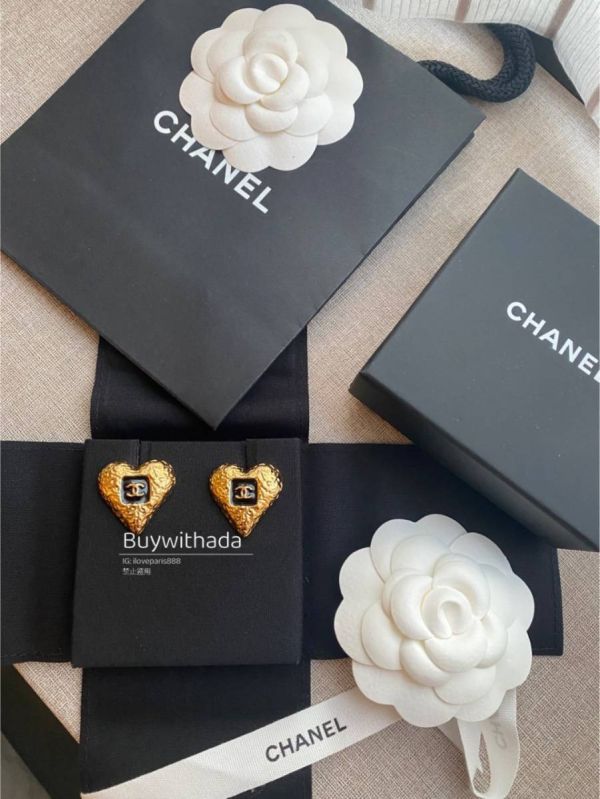 台灣現貨 CHANEL 23K 黑色金沙愛心耳針 大SIZE 2.5*2.8CM buywithada,france,全球代購,歐洲,exquisite,quality goods,posh,fancy,luxurious
