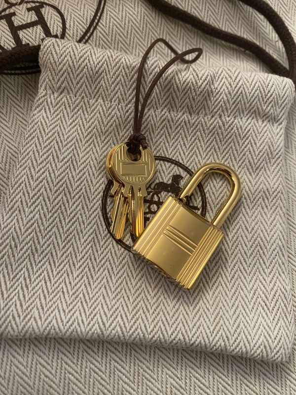HERMES P22 PICOTIN 22 黑金 buywithada,france,全球代購,歐洲,exquisite,quality goods,posh,fancy,luxurious