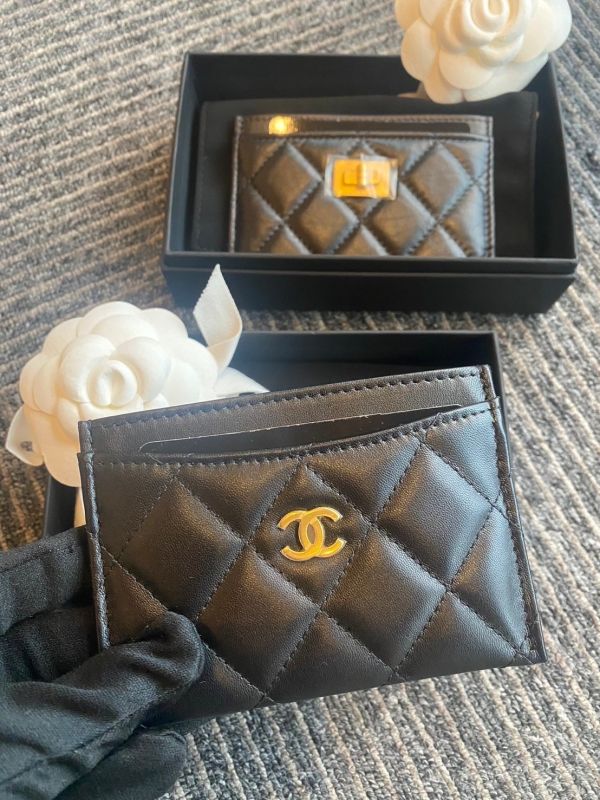 CHANEL 羊皮 黑色金釦 卡夾/名片夾 buywithada,france,全球代購,歐洲,exquisite,quality goods,posh,fancy,luxurious