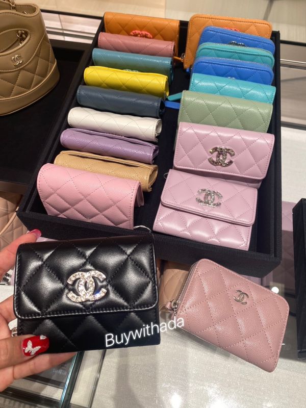 新鮮抵台 CHANEL 方鑽CC logo 雙層卡包 buywithada,france,全球代購,歐洲,exquisite,quality goods,posh,fancy,luxurious