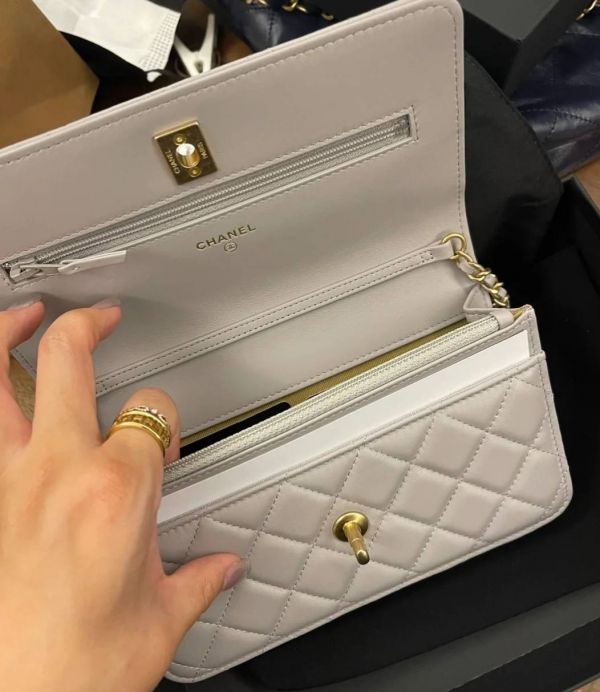 Chanel 灰色金球Woc Wallet on chain羊皮復古金釦 buywithada,france,全球代購,歐洲