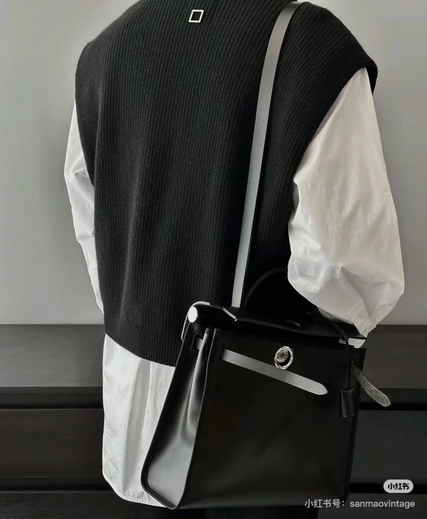 Hermes herbag 31 防水黑銀釦 buywithada,france,全球代購,歐洲,exquisite,quality goods,posh,fancy,luxurious