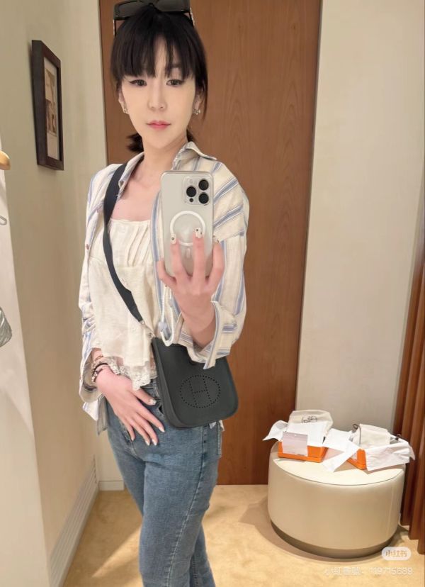 Hermes mini Evelyne 黑金 短背帶/ 長背帶 buywithada,france,全球代購,歐洲,exquisite,quality goods,posh,fancy,luxurious