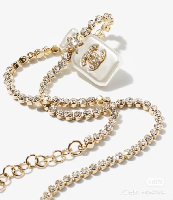 CHANEL 香水瓶水鑽項鏈 buywithada,france,全球代購,歐洲,exquisite,quality goods,posh,fancy,luxurious