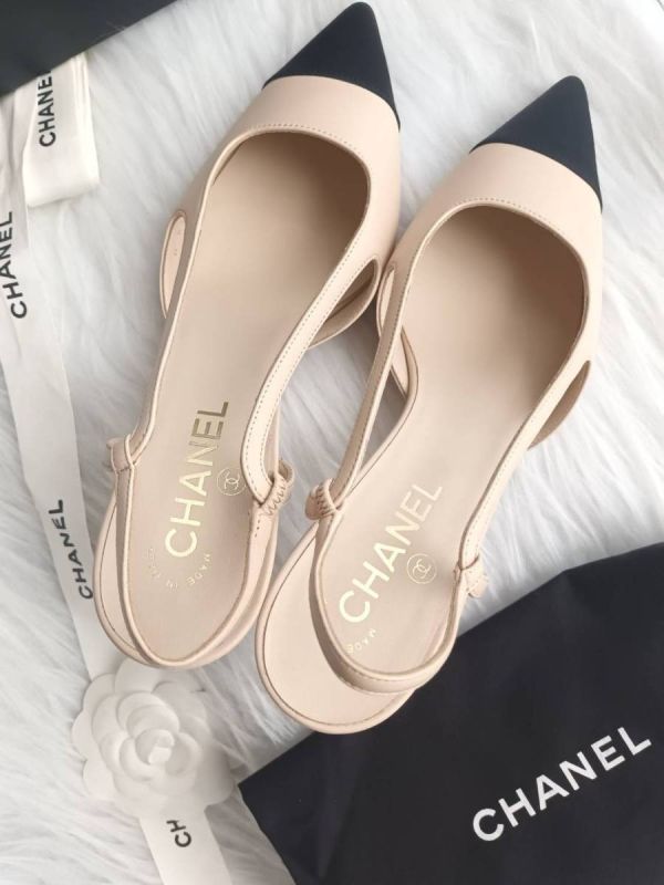 CHANEL 後跟金色CC高跟鞋 奶茶色 SIZE 39 buywithada,france,全球代購,歐洲,exquisite,quality goods,posh,fancy,luxurious