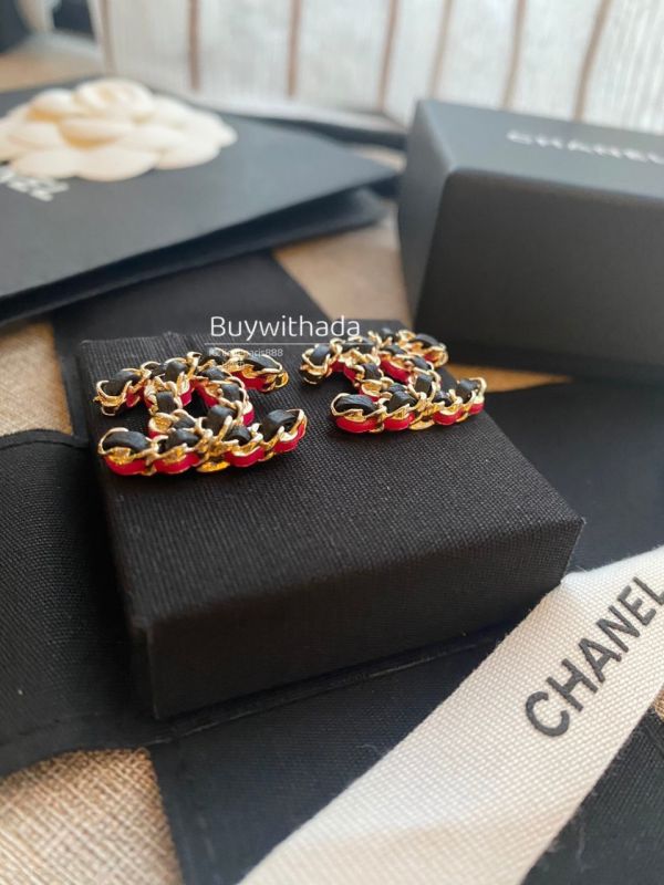 CHANEL 23K 最新 皮穿鏈CC耳針 桃紅邊配色 buywithada,france,全球代購,歐洲,exquisite,quality goods,posh,fancy,luxurious