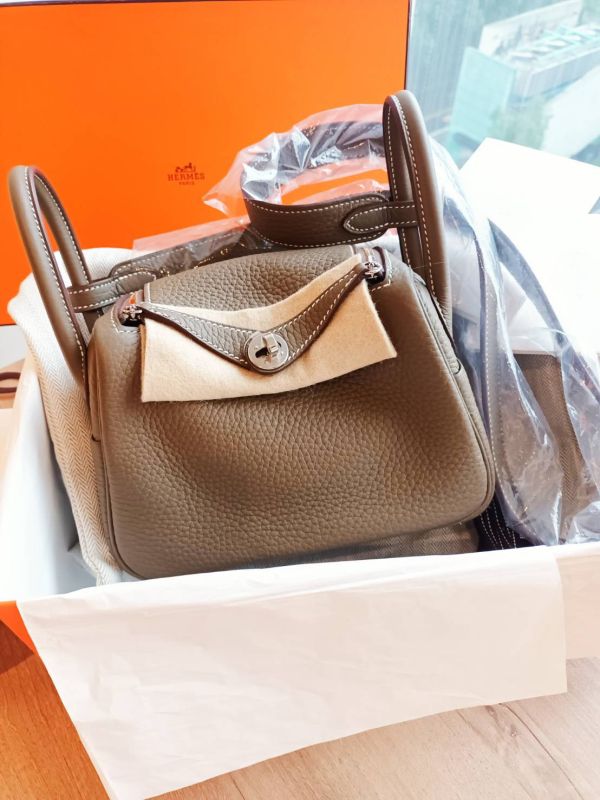 HERMES LINDY MINI 大象灰銀釦 buywithada,france,全球代購,歐洲,exquisite,quality goods,posh,fancy,luxurious