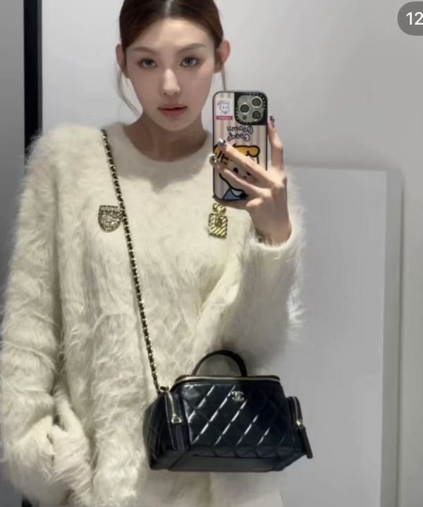 CHANEL 24K 黑金保齡球包/相機包 buywithada,france,全球代購,歐洲,exquisite,quality goods,posh,fancy,luxurious