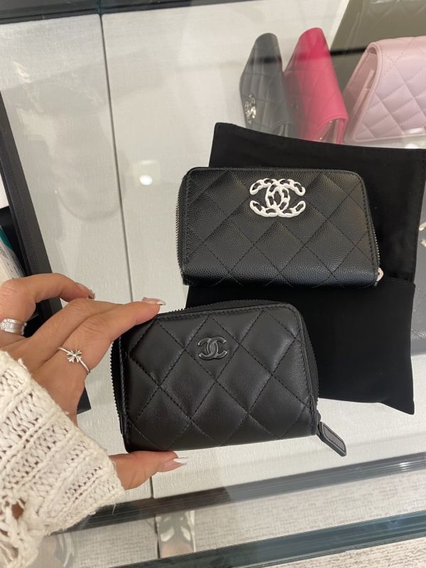 CHANEL so black 黑羊皮 ㄇ字零錢包 buywithada,france,全球代購,歐洲,exquisite,quality goods,posh,fancy,luxurious