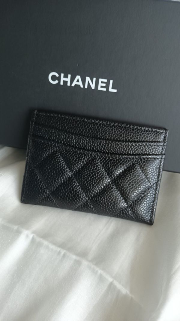 CHANEL 黑荔枝金釦卡夾 buywithada,代精,精品,禮物