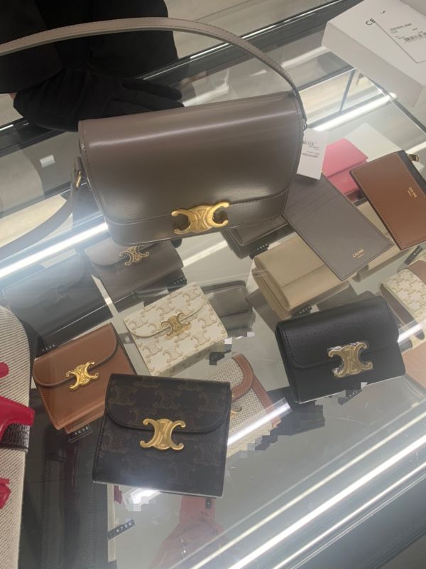 Celine teen size 奶茶金釦 buywithada,france,全球代購,歐洲,exquisite,quality goods,posh,fancy,luxurious