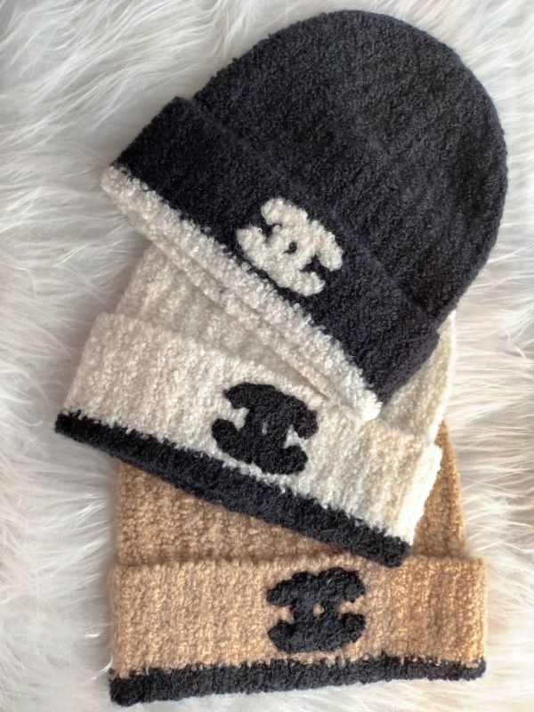 CHANEL 23B 最新款毛帽 米色黑CC LOGO buywithada,france,全球代購,歐洲,exquisite,quality goods,posh,fancy,luxurious