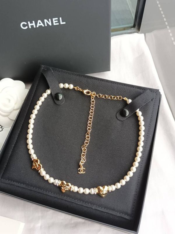 CHANEL 3個金色愛心水鑽珍珠頸鏈 現貨 buywithada,france,全球代購,歐洲,exquisite,quality goods,posh,fancy,luxurious