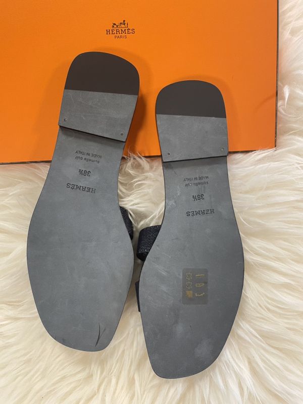 HERMES ORAN H 深色 牛仔 拖鞋 SIZE 38.5 buywithada,france,全球代購,歐洲,exquisite,quality goods,posh,fancy,luxurious