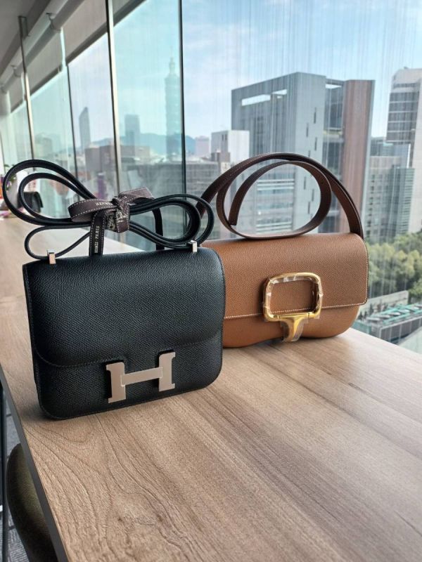 Hermes Mini Constance 黑色銀釦 buywithada,france,全球代購,歐洲,exquisite,quality goods,posh,fancy,luxurious