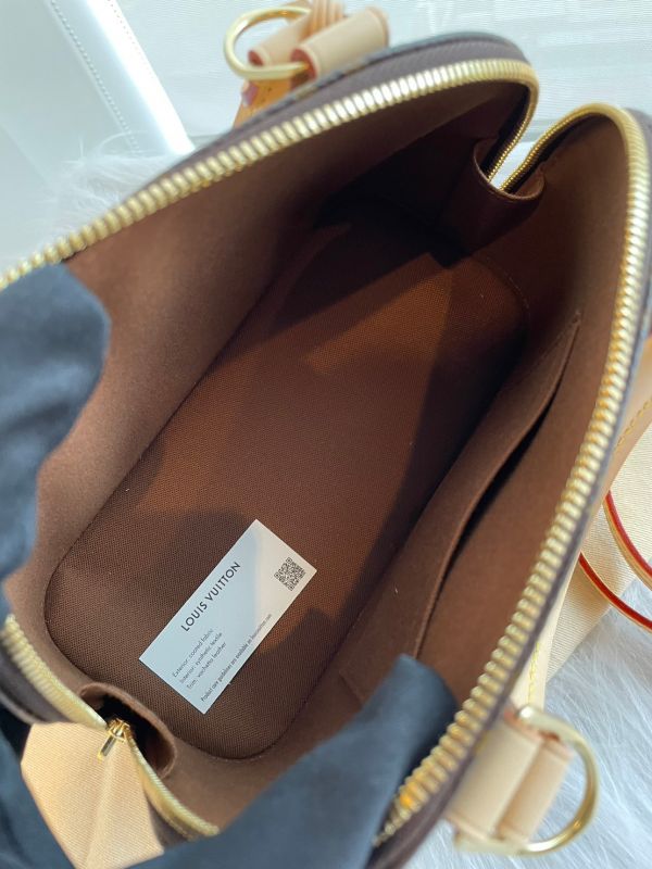 LV ALMA BB 老花 buywithada,france,全球代購,歐洲,exquisite,quality goods,posh,fancy,luxurious