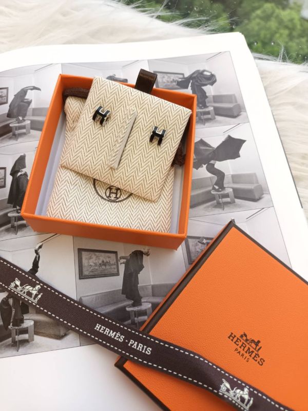 HERMES POP H MINI 黑銀 耳環 buywithada,france,全球代購,歐洲,exquisite,quality goods,posh,fancy,luxurious