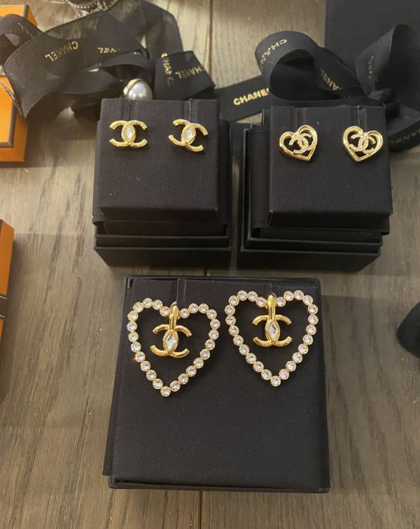 CHANEL 愛心大滿鑽耳夾 buywithada,france,全球代購,歐洲,exquisite,quality goods,posh,fancy,luxurious