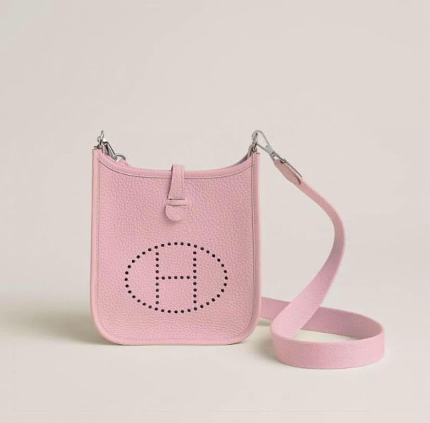 Hermes mini Evelyne 櫻花粉銀釦 buywithada,france,全球代購,歐洲,exquisite,quality goods,posh,fancy,luxurious