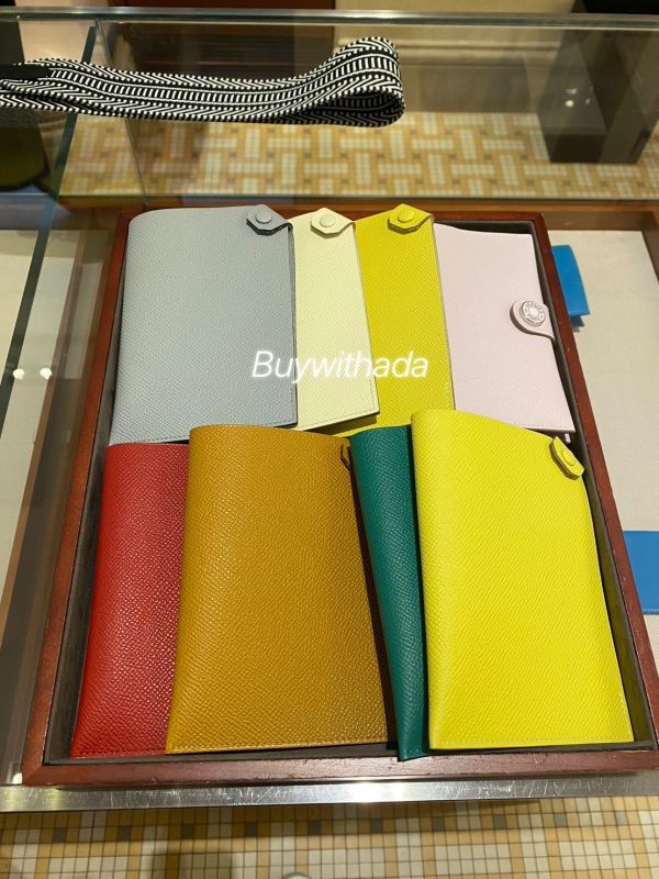 HERMES 8U冰川灰 新色 護照夾 EPSOM buywithada,france,全球代購,歐洲,exquisite,quality goods,posh,fancy,luxurious