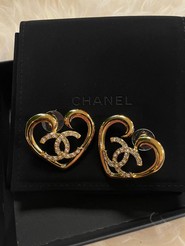 CHANEL 23C 金色大愛心耳環 buywithada,france,全球代購,歐洲,exquisite,quality goods,posh,fancy,luxurious