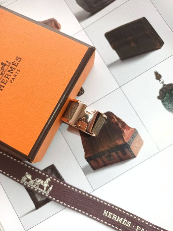 HERMES Olympe 戒指 大象灰玫塊金 寬版 M buywithada,france,全球代購,歐洲,exquisite,quality goods,posh,fancy,luxurious