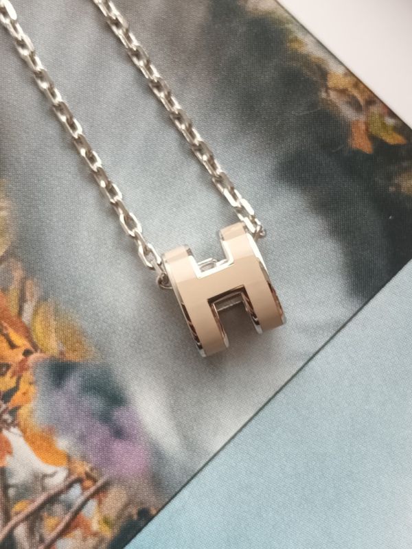 HERMES POP H MINI 奶茶銀 項鏈 buywithada,france,全球代購,歐洲,exquisite,quality goods,posh,fancy,luxurious