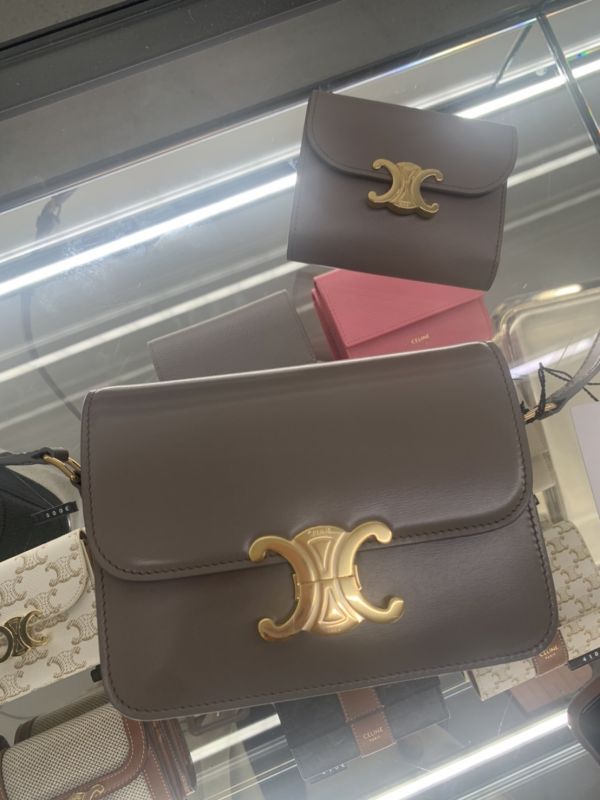 Celine teen size 奶茶金釦 buywithada,france,全球代購,歐洲,exquisite,quality goods,posh,fancy,luxurious
