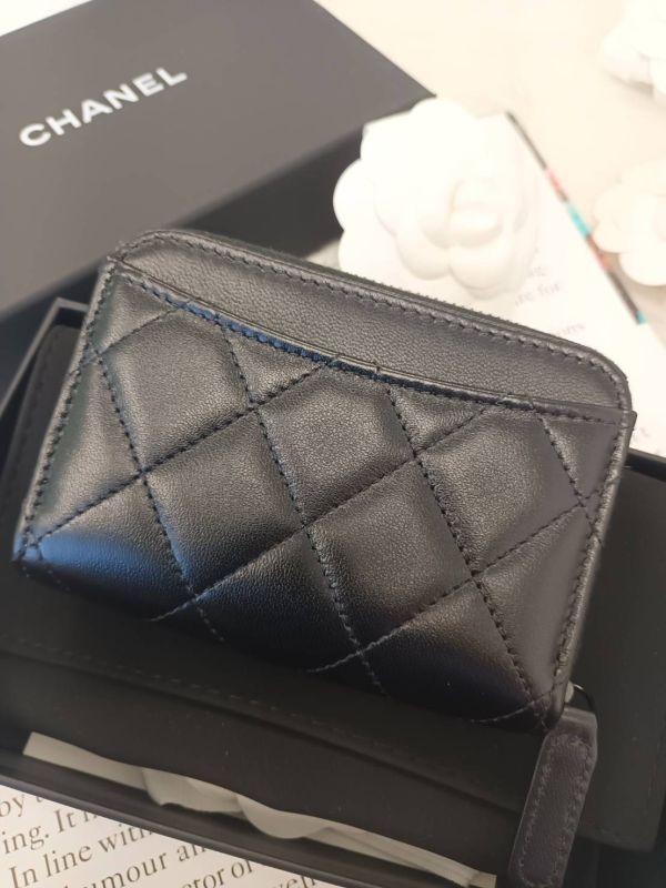 CHANEL so black 黑羊皮 ㄇ字零錢包 buywithada,france,全球代購,歐洲,exquisite,quality goods,posh,fancy,luxurious