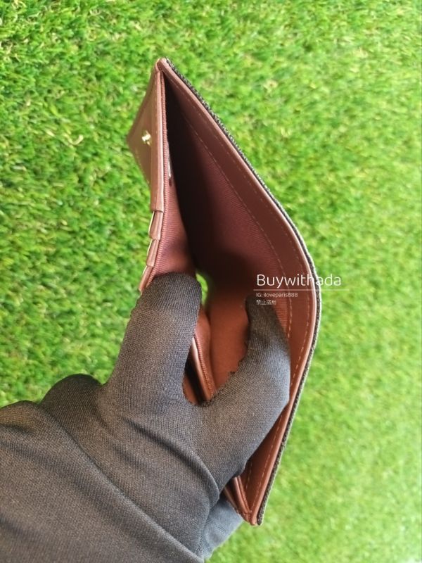 CHANEL 新款 黑荔枝金釦對折短夾 內裡附零錢袋款 buywithada,france,全球代購,歐洲,exquisite,quality goods,posh,fancy,luxurious