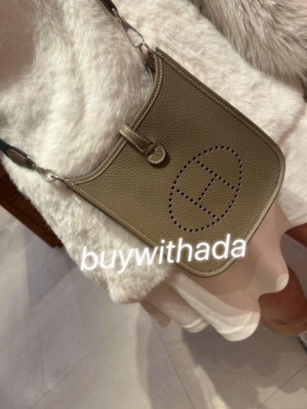HERMES MINI EVELYNE 16 大象灰銀釦 藍色背帶 K刻 現貨 buywithada,france,全球代購,歐洲,exquisite,quality goods,posh,fancy,luxurious
