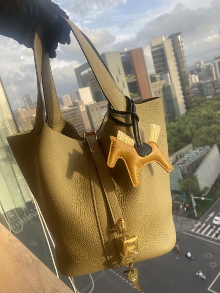 HERMES PICOTIN 22 8Q馬爾法米色 金釦 台灣現貨 buywithada,france,全球代購,歐洲,exquisite,quality goods,posh,fancy,luxurious