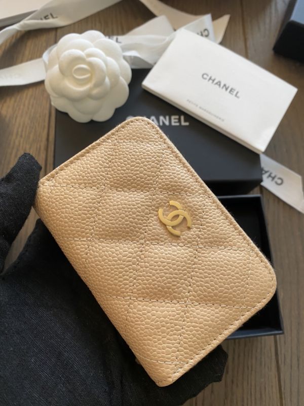 CHANEL 季節款新色人氣款口蓋零錢/卡包 ada精品代購,經典