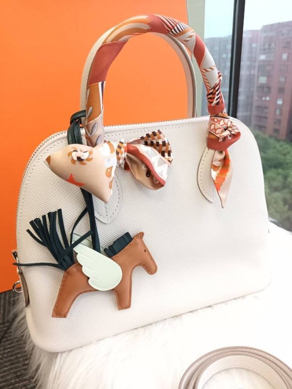 HERMES BOLIDE 25 M4奶灰色 銀釦 buywithada,france,全球代購,歐洲,exquisite,quality goods,posh,fancy,luxurious