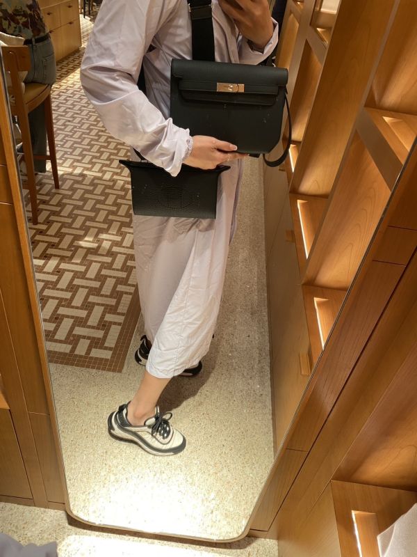 HERMES KELLY DEPECHES 25  手拿包 黑色銀釦 buywithada,france,全球代購,歐洲,exquisite,quality goods,posh,fancy,luxurious
