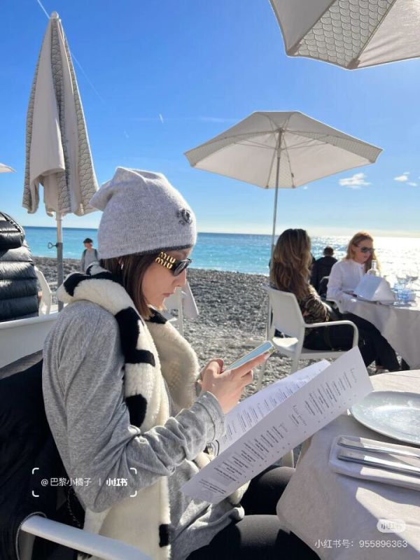 CHANEL 23B 新款灰色經典毛帽 CC LOGO buywithada,france,全球代購,歐洲,exquisite,quality goods,posh,fancy,luxurious