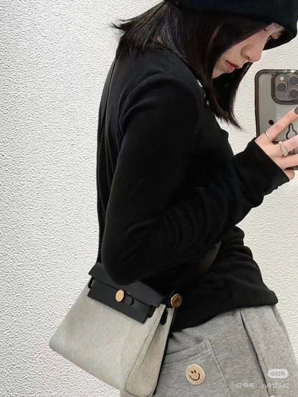 Hermes Mini herbag 熊貓黑白拼色金釦 buywithada,france,全球代購,歐洲,exquisite,quality goods,posh,fancy,luxurious