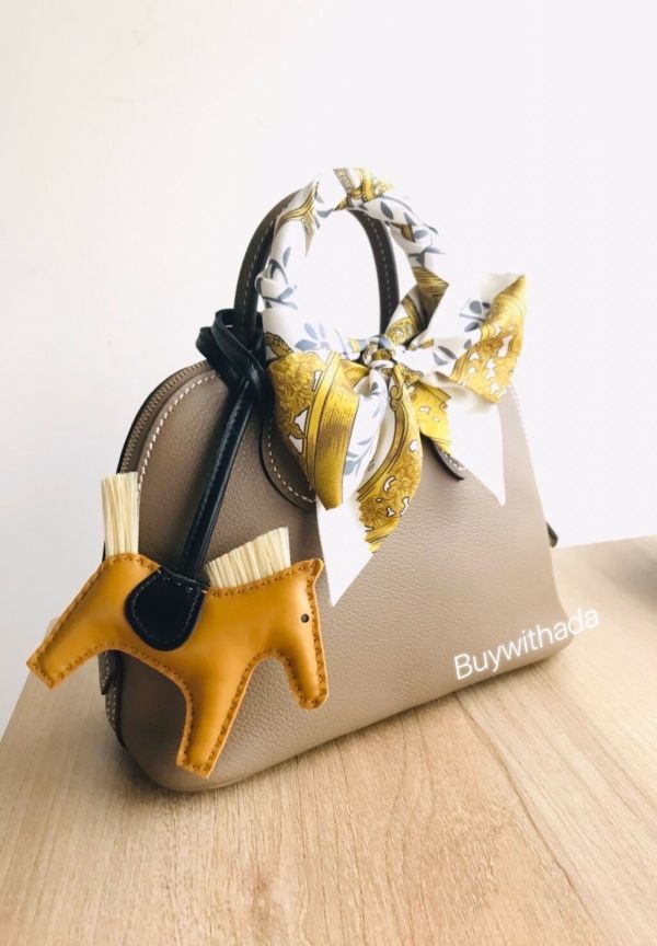 HERMES RODEO 新款真鬃毛小馬 芝麻/黑色 Sésame / Noir / Naturel buywithada,france,全球代購,歐洲,exquisite,quality goods,posh,fancy,luxurious
